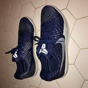 Kobe Bryant Mamba Rage Instinct shoes